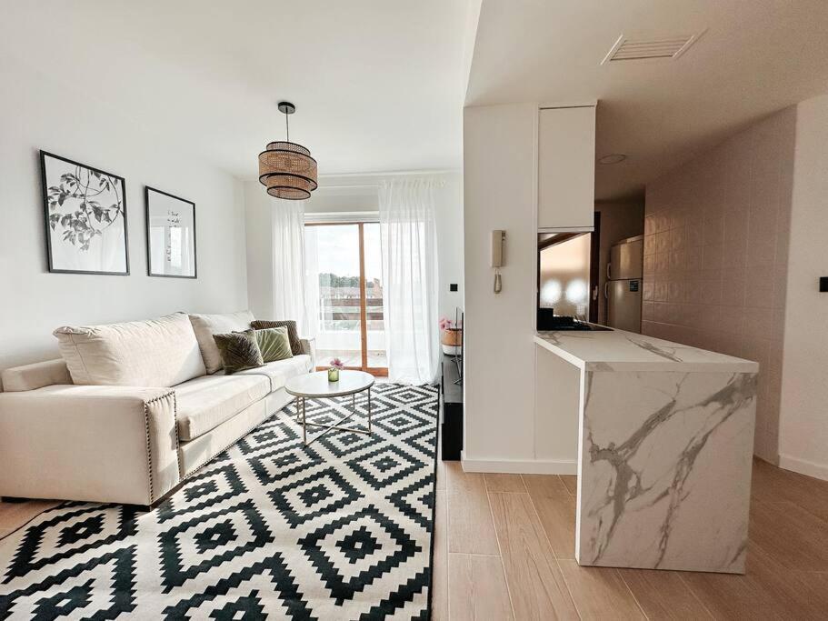 Precioso Apartamento Con Piscina Y Vistas Alicante Zewnętrze zdjęcie