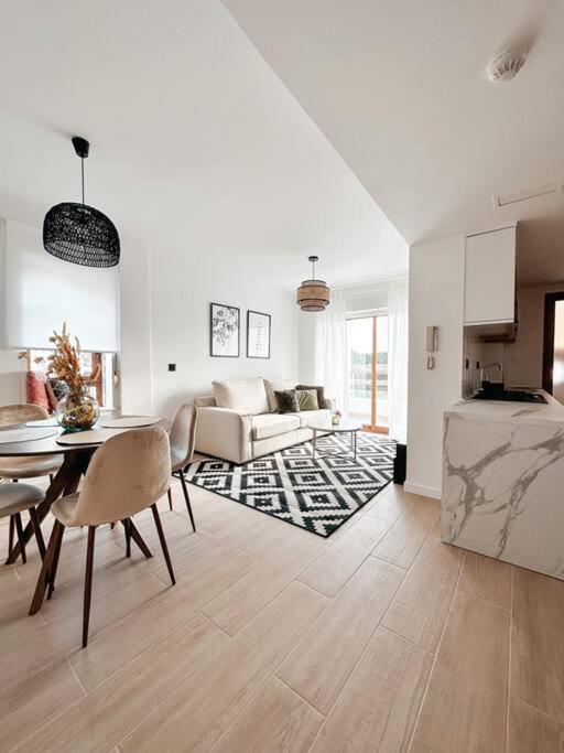 Precioso Apartamento Con Piscina Y Vistas Alicante Zewnętrze zdjęcie